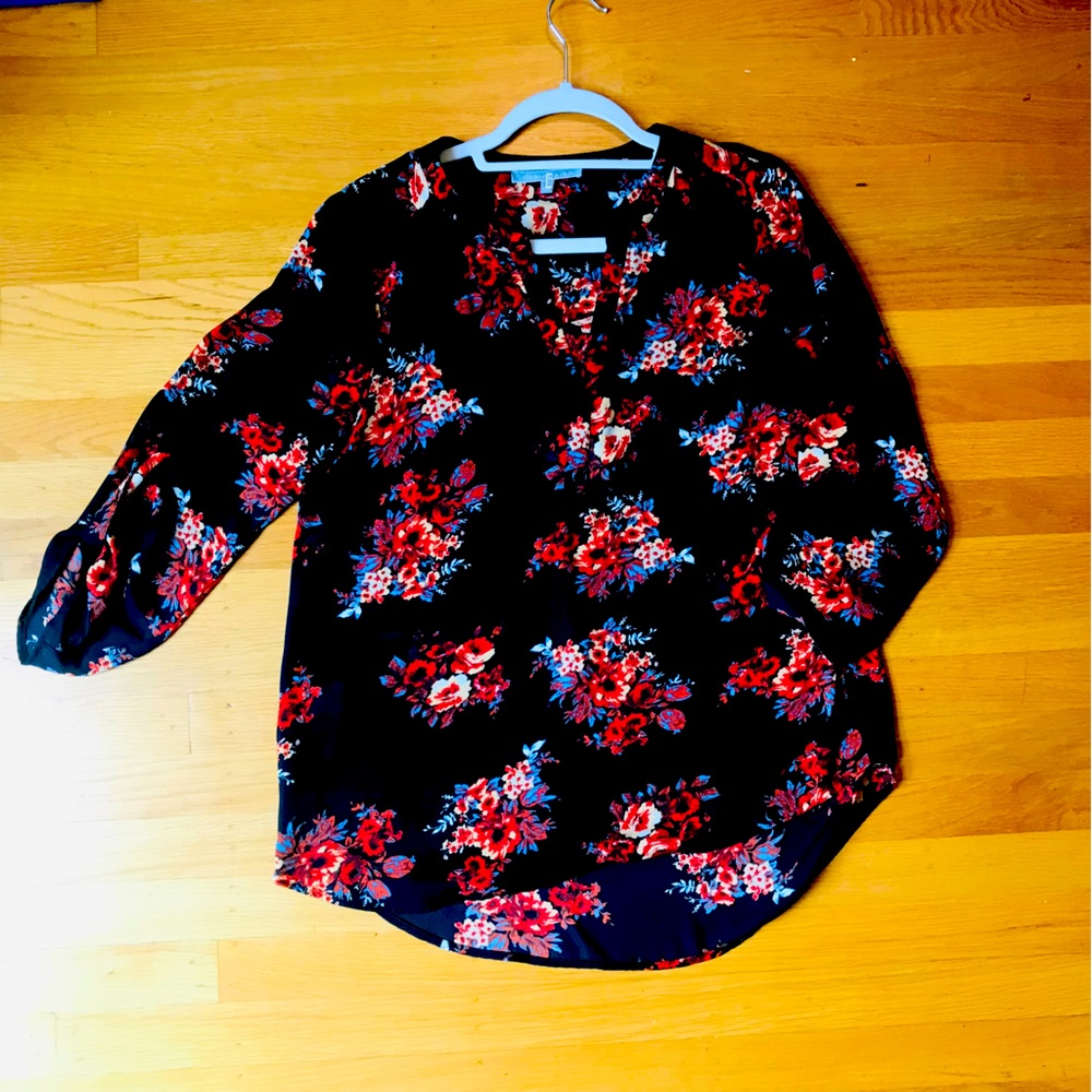 Daniel Rainn Top Red Black Floral 3/4 Sleeve Shirt